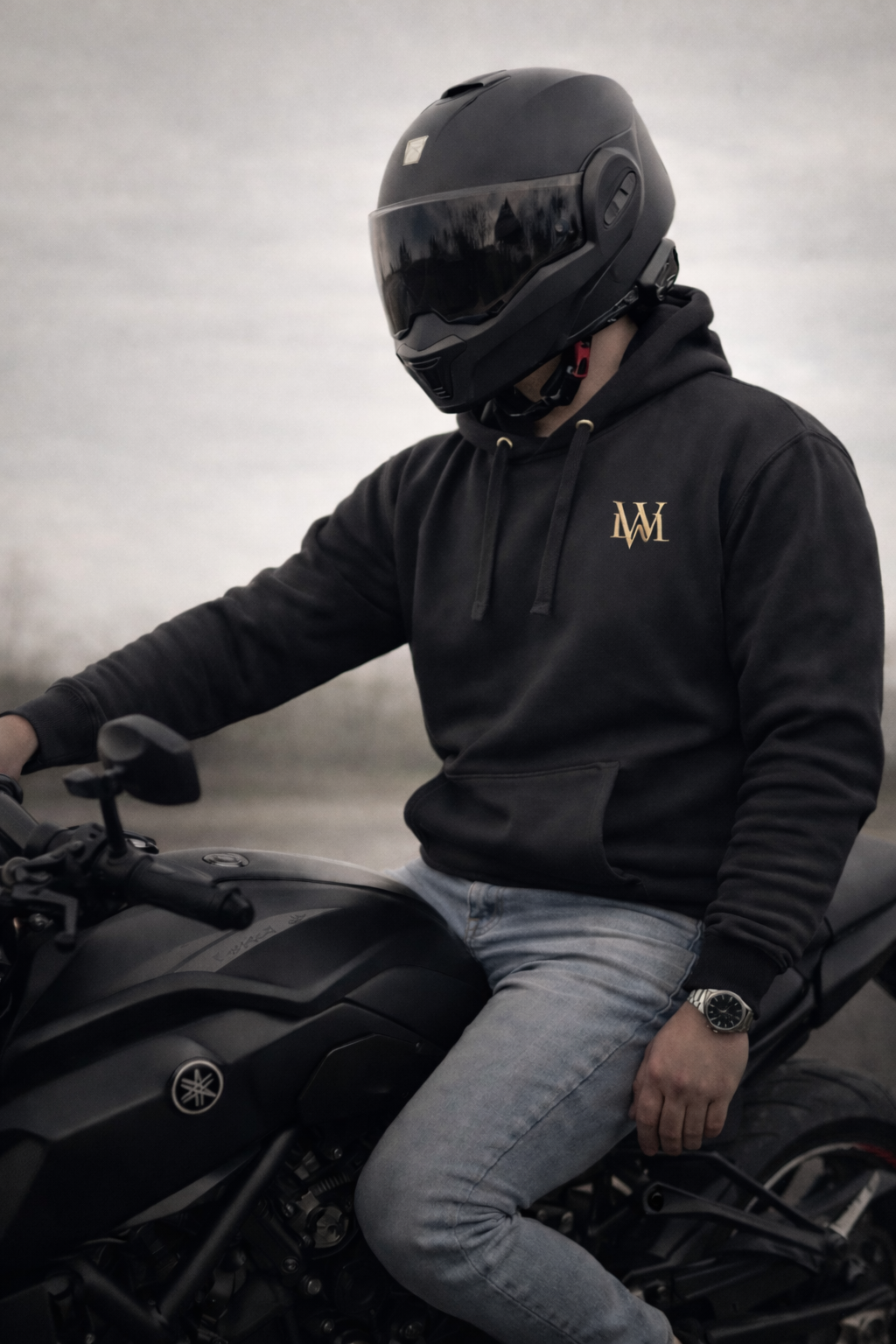 Lowell Hoody's LIMITED